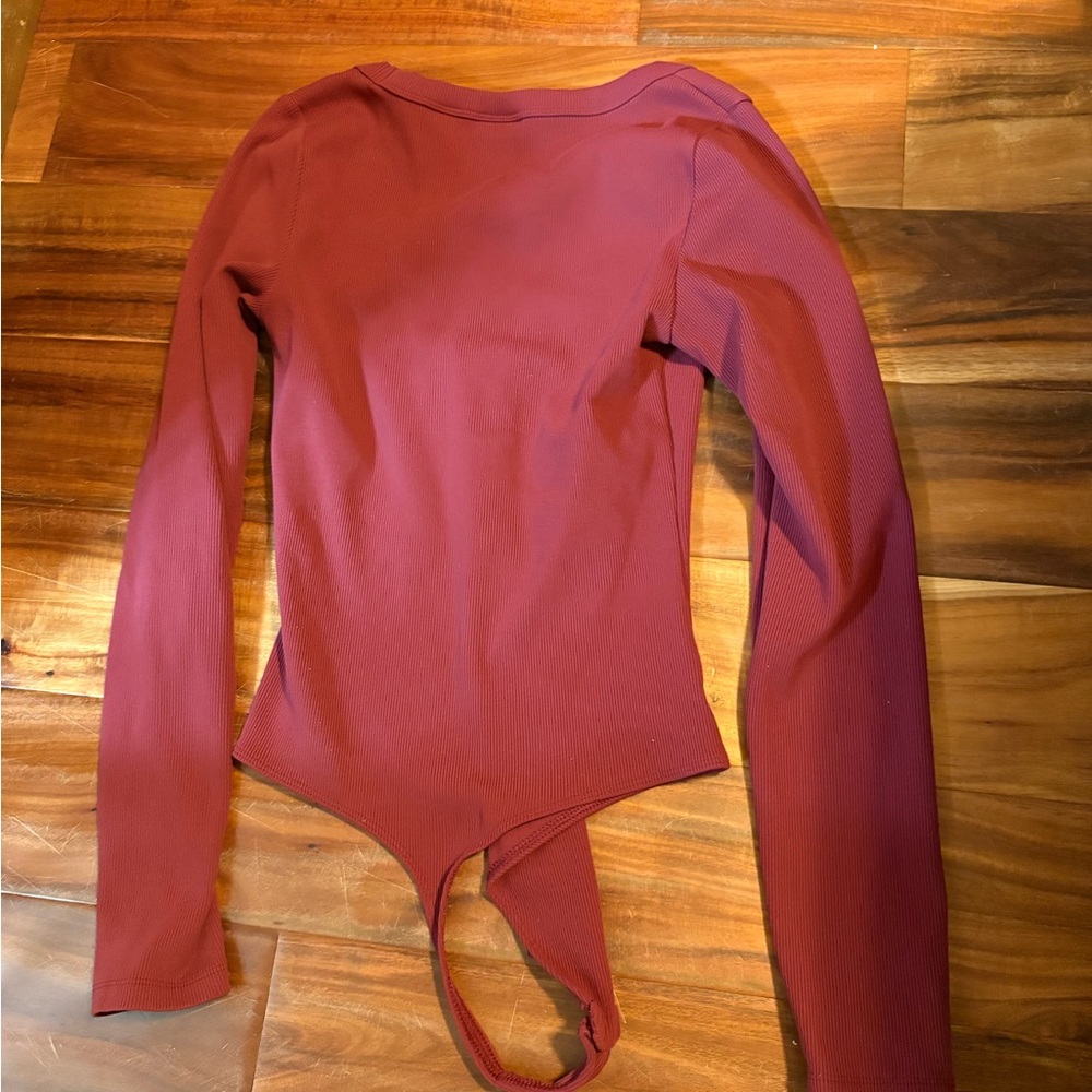 Babaton Burgundy Long Sleeve Bodysuit (0945) - Picture 4 of 5
